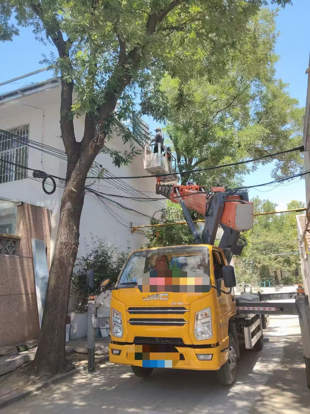 肃州区高空作业车能吊装重物吗？最大承载多少公斤？